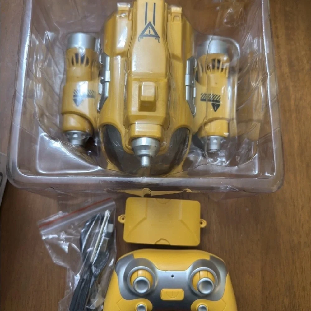 Gasboat 2.4G Remote Control Yellow Toy